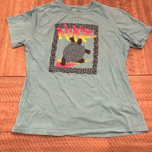 Retro Nike Graphic T-Shirt
